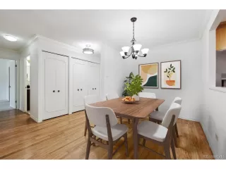 Photo #5: 9295647 Listing