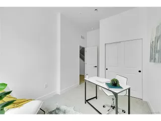 Photo #4: 9295823 Listing