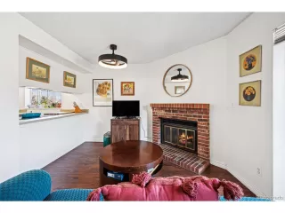 Photo #4: 9296039 Listing