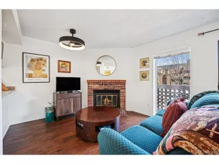 Photo #5: 9296039 Listing