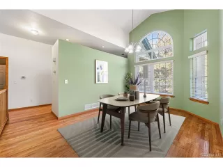 Photo #6: 9296542 Listing 