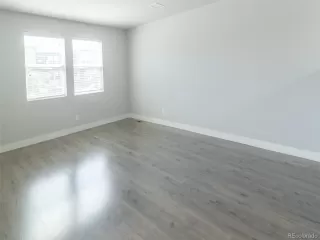 Photo #5: 9297094 Listing