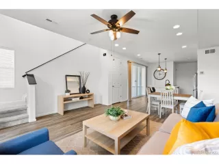 Photo #6: 9298615 Listing 