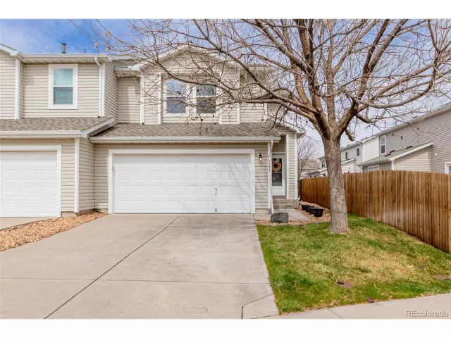 MLS: 9303493 Condo For Sale