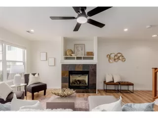 Photo #3: 9303493 Listing