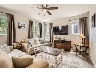 Photo #3: 9304121 Listing