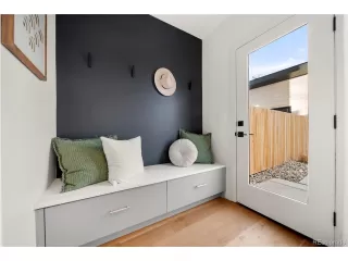 Photo #2: 9305022 Listing