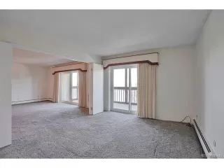 Photo #5: 9306055 Listing 