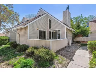 Photo #2: 9308996 Listing 