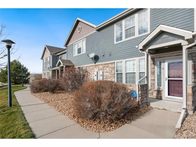 MLS: 9309892 Condo For Sale