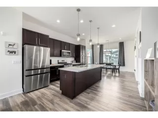 Photo #5: 9310171 Listing 