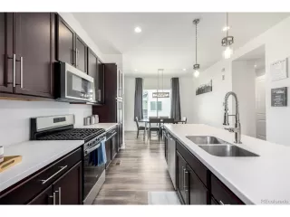 Photo #6: 9310171 Listing 