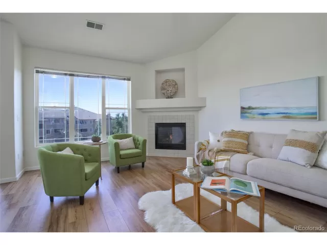 MLS: 9310558 Condo For Sale