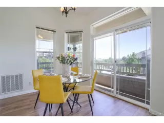 Photo #5: 9310558 Listing 