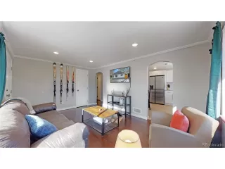 Photo #3: 9311579 Listing 