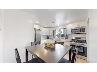 Photo #6: 9311579 Listing 