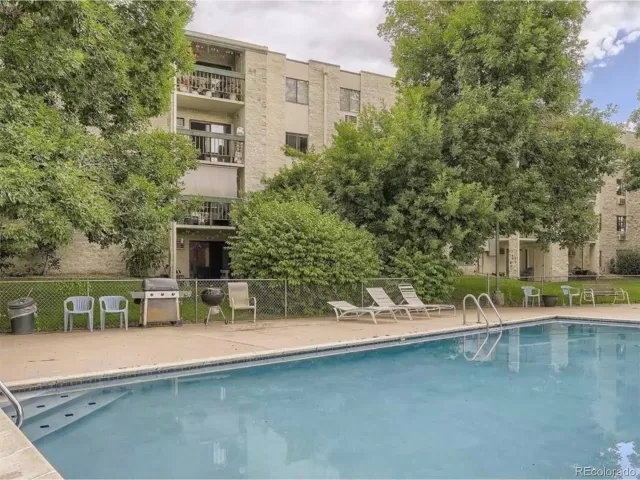 MLS: 9312781 Condo For Sale