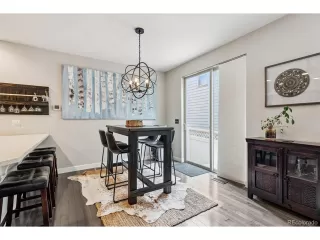 Photo #6: 9313975 Listing 