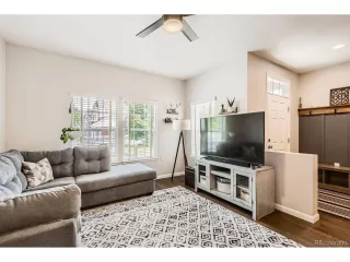 Photo #3: 9315230 Listing