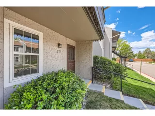 Photo #4: 9318487 Listing