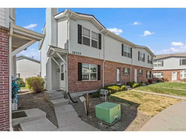 MLS: 9320316 Condo For Sale