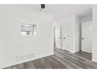 Photo #5: 9320316 Listing 