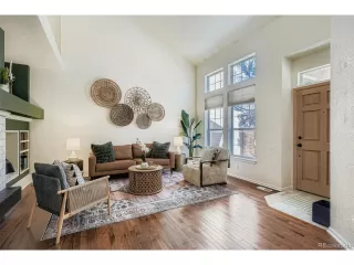 Photo #5: 9322006 Listing 