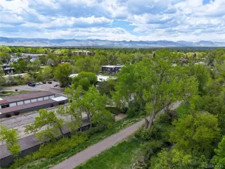 Photo #4: 9323032 Listing