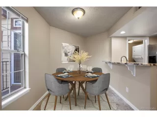 Photo #5: 9323777 Listing 