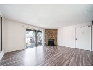 Photo #4: 9324255 Listing