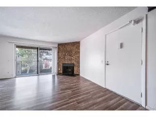 Photo #6: 9324255 Listing