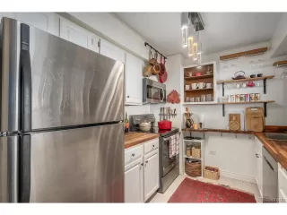 Photo #6: 9327191 Listing