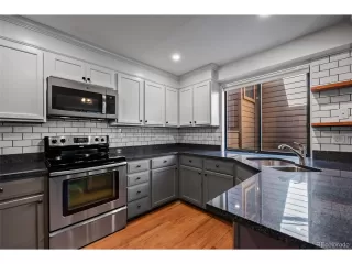 Photo #3: 9328583 Listing