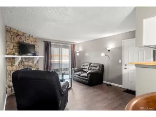 Photo #2: 9331872 Listing 