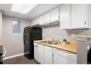 Photo #5: 9331872 Listing 