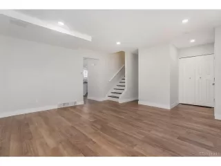 Photo #3: 9332208 Listing