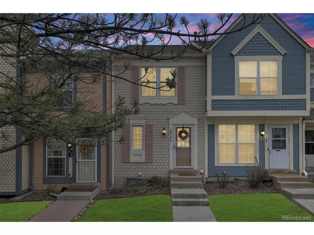 MLS: 9333577 Condo For Sale