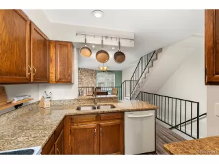 Photo #6: 9333577 Listing 