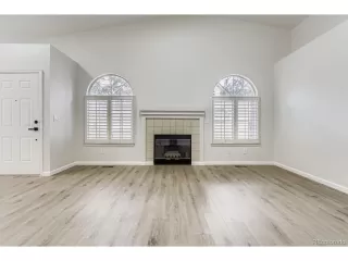 Photo #6: 9333879 Listing