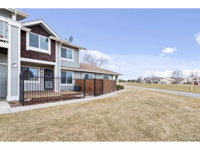 MLS: 9334342 Condo For Sale