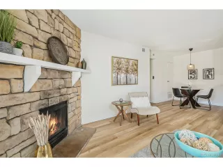 Photo #3: 9335277 Listing