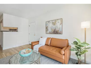 Photo #4: 9335277 Listing