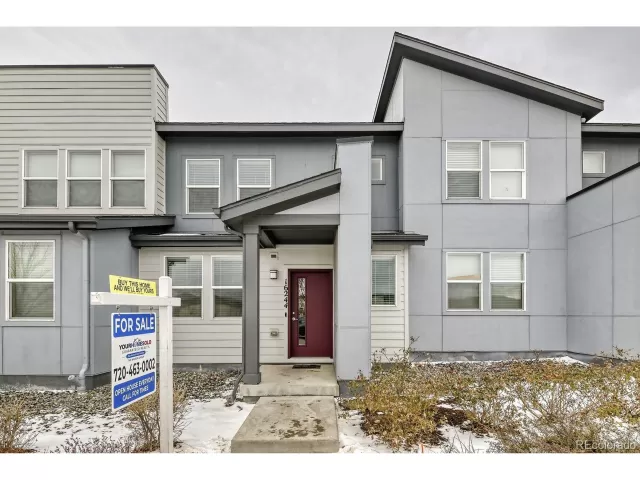 MLS: 9335689 Condo For Sale