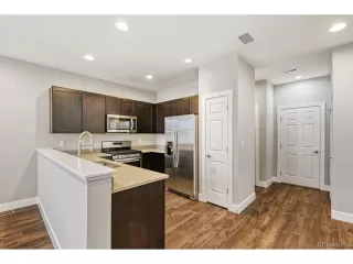 Photo #3: 9335689 Listing