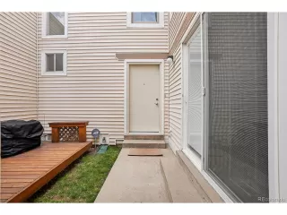 Photo #5: 9336405 Listing