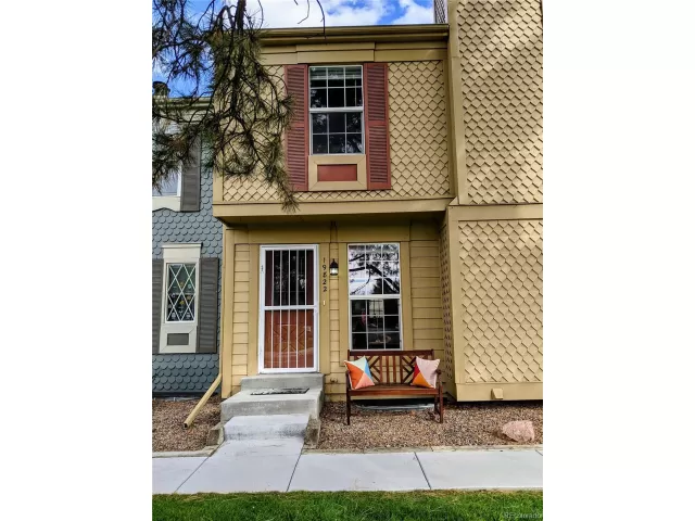 MLS: 9336567 Condo For Sale