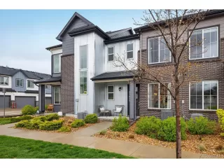 Photo #2: 9336791 Listing