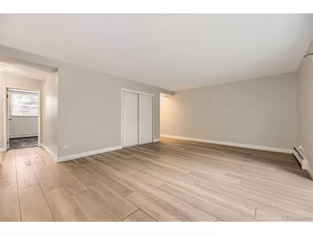 MLS: 9337181 Condo For Sale