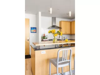 Photo #4: 9339713 Listing 