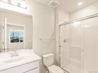 Photo #5: 9341572 Listing